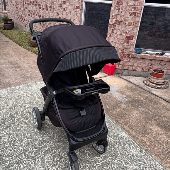 Stroller - Picture 11 of 11